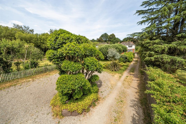 Images for Millham Lane, Dulverton
