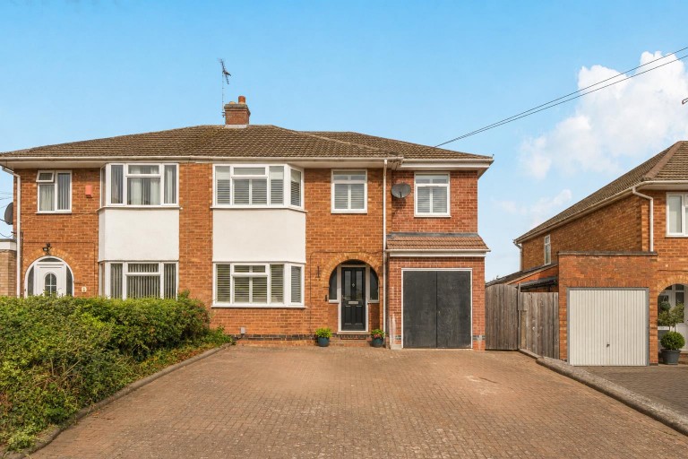 Images for Mckinnell Crescent, Rugby, CV21