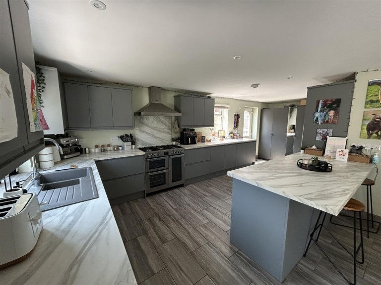 Images for Alexandra Road, Bridport