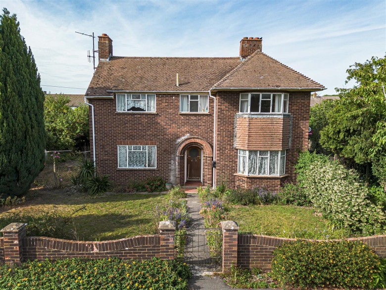 Click the photo for more details of Rosemary Road, Waterbeach, Cambridge