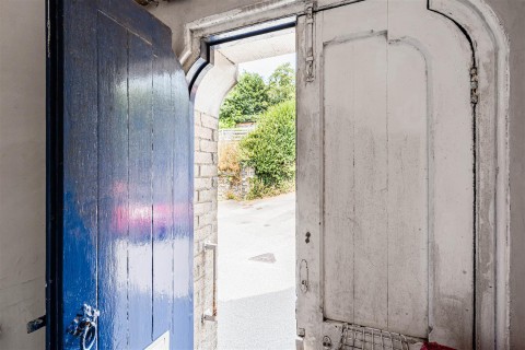 Click the photo for more details of Harewood Road, Calstock