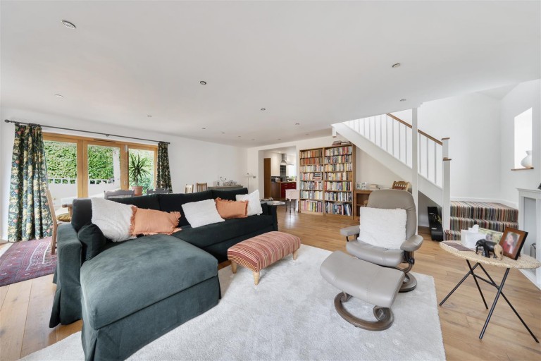 Images for Whitford, Axminster