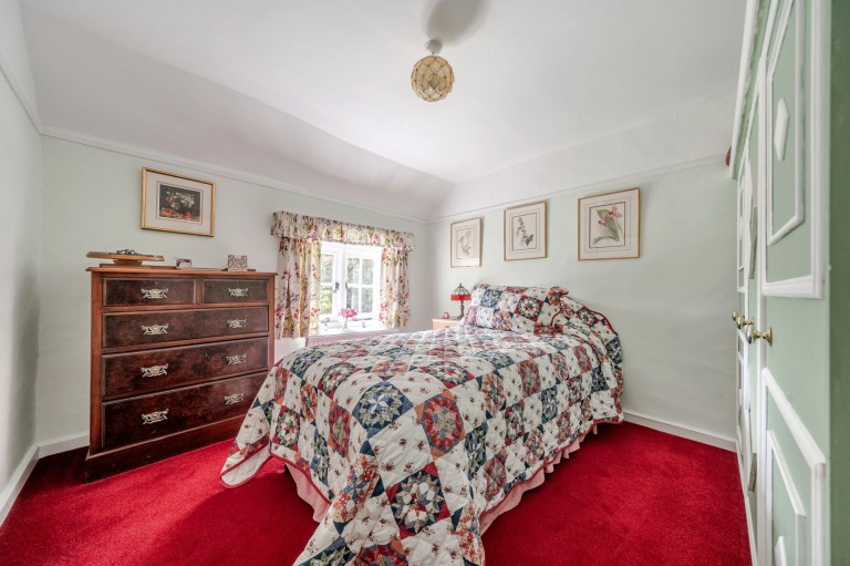 Images for Hawksfold Lane West, Fernhurst, GU27