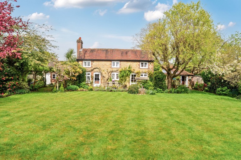 Images for Hawksfold Lane West, Fernhurst, GU27