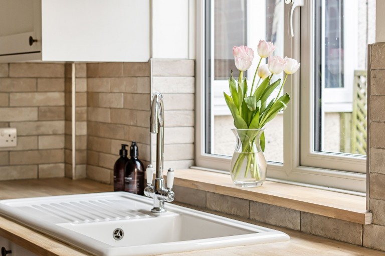 Images for Woodside Road, Chiddingfold, GU8