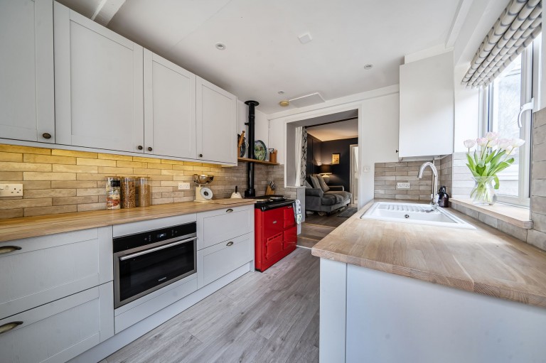 Images for Woodside Road, Chiddingfold, GU8