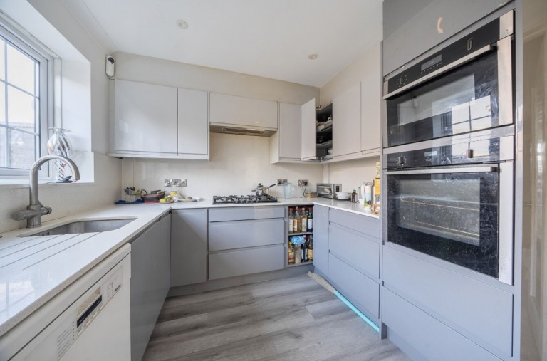 Images for Cambridge Avenue, West Wittering, PO20