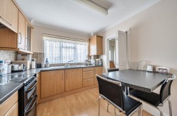 Images for Glen Crescent, Selsey, PO20