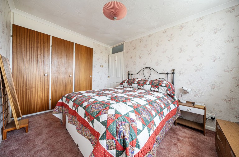 Images for Glen Crescent, Selsey, PO20