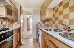 Images for Moggs Mead, Petersfield, GU31