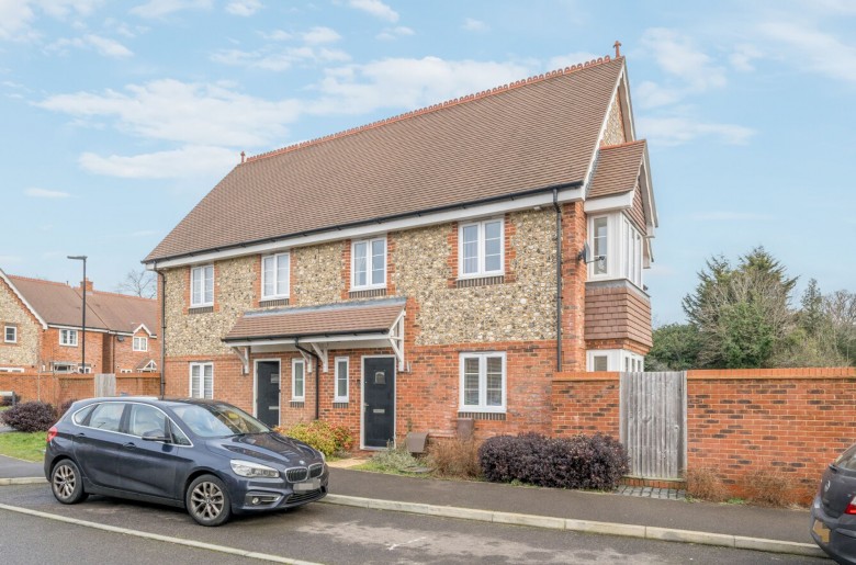 Click the photo for more details of Oak Tree Close, Rowland's Castle, PO9
