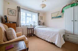 Images for Selborne Close, Petersfield, GU32