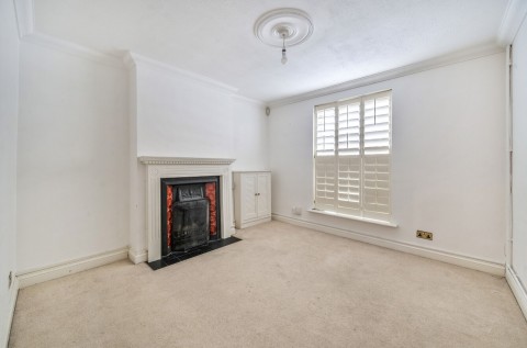 Click the photo for more details of Queen Street, Emsworth, PO10