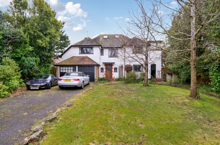 Images for 16 West Close, Middleton-On-Sea, PO22