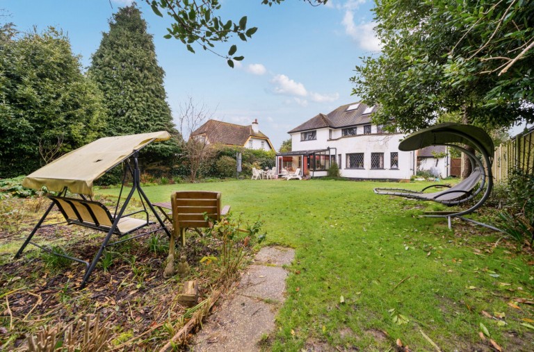 Images for 16 West Close, Middleton-On-Sea, PO22