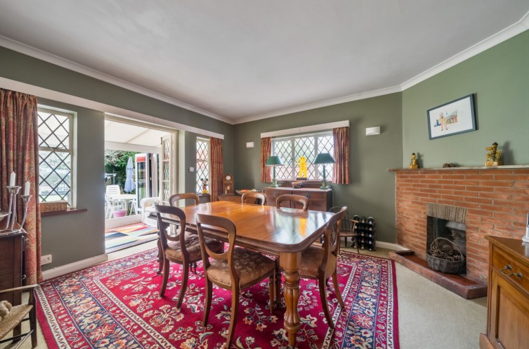 Images for 16 West Close, Middleton-On-Sea, PO22