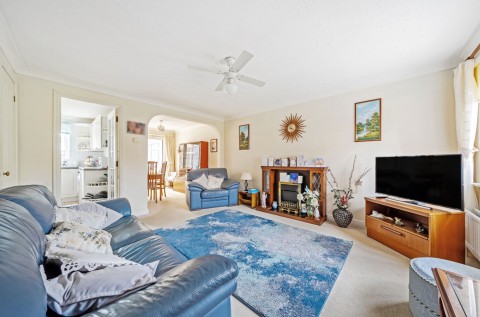 Click the photo for more details of Pacific Way, Selsey, PO20
