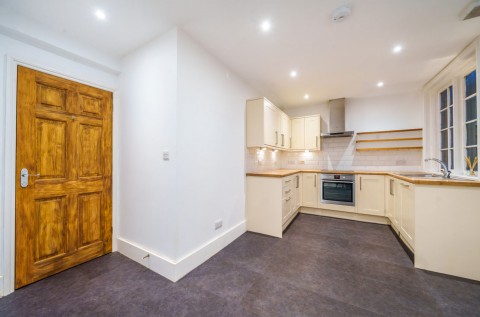 Click the photo for more details of Binderton, Chichester, PO18