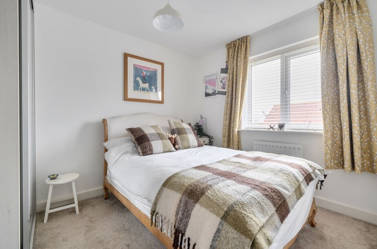 Images for Lock's Farm Lane, West Broyle, PO19