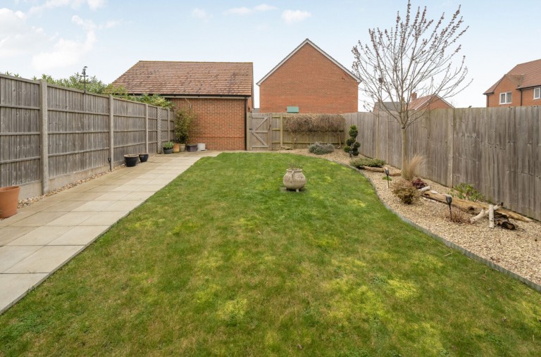 Images for Lock's Farm Lane, West Broyle, PO19