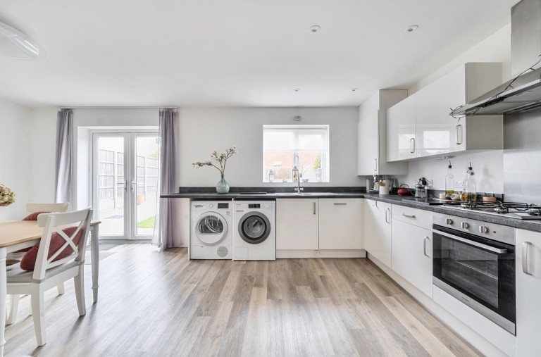 Images for Lock's Farm Lane, West Broyle, PO19