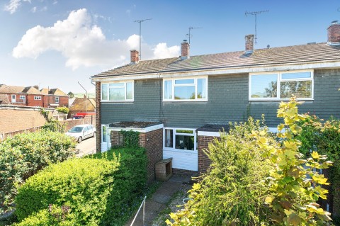 Click the photo for more details of Mant Close, Storrington, RH20