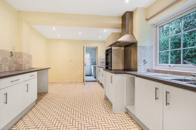 Images for Harberton Crescent, Chichester, PO19