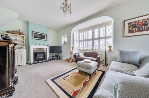Click the photo for more details of Sea Road, Felpham, PO22