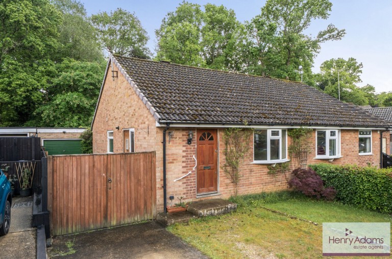Images for Wellington Avenue, Whitehill, GU35