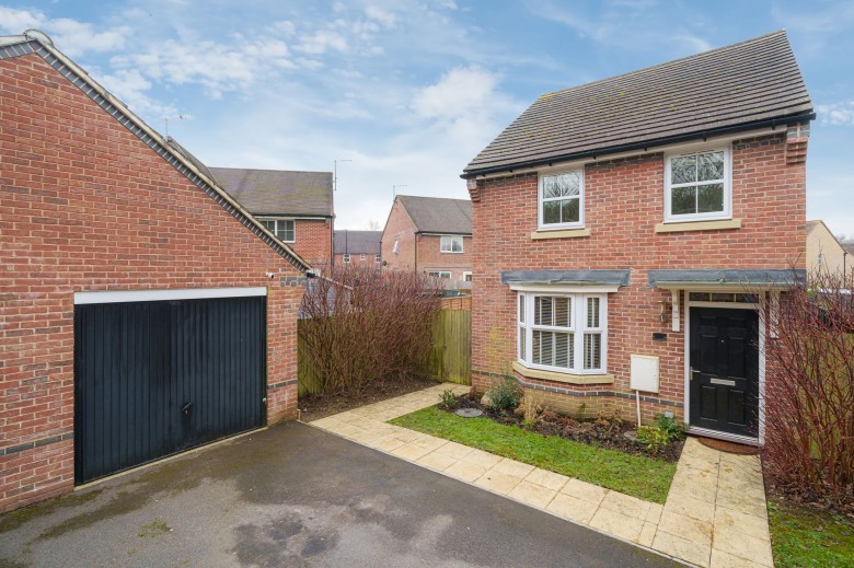 Click the photo for more details of John Ireland Way, Washington, RH20
