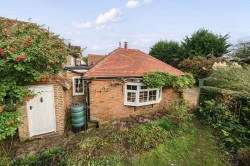 Images for Hilland Road, Billingshurst, RH14