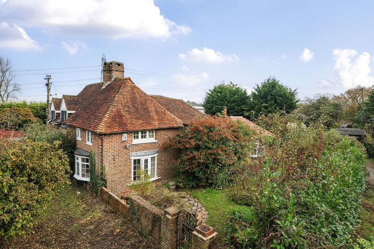 Images for Hilland Road, Billingshurst, RH14