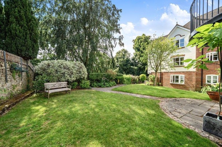 Images for High Street, Haslemere, GU27