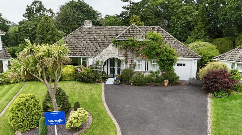 Click the photo for more details of Birchwood Close, Highcliffe on Sea
