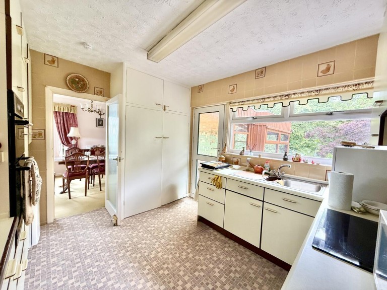 Images for Birchwood Close, Highcliffe on Sea
