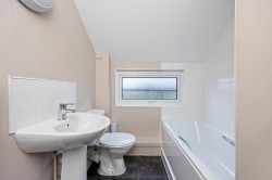 Images for Challoners, Horsted Keynes, RH17