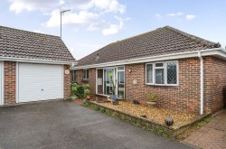 Images for Lodge Close, Middleton-On-Sea, PO22
