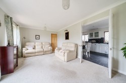 Images for Lodge Close, Middleton-On-Sea, PO22