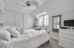 Images for Old Bakery Gardens, Chichester, PO19
