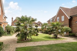 Images for Old Bakery Gardens, Chichester, PO19