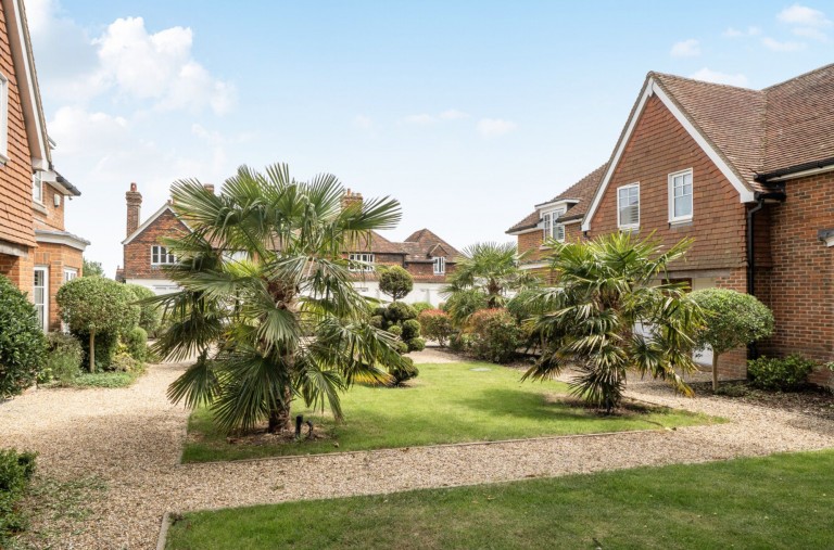Images for Old Bakery Gardens, Chichester, PO19