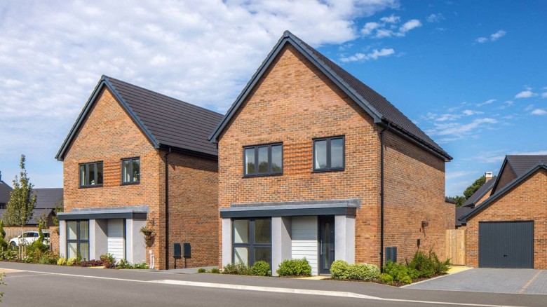 Click the photo for more details of Tawny Owl Way, Hambrook, PO18