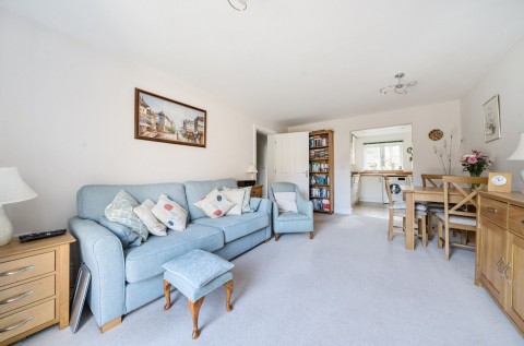 Click the photo for more details of Colwell Gardens, Haywards Heath, RH16