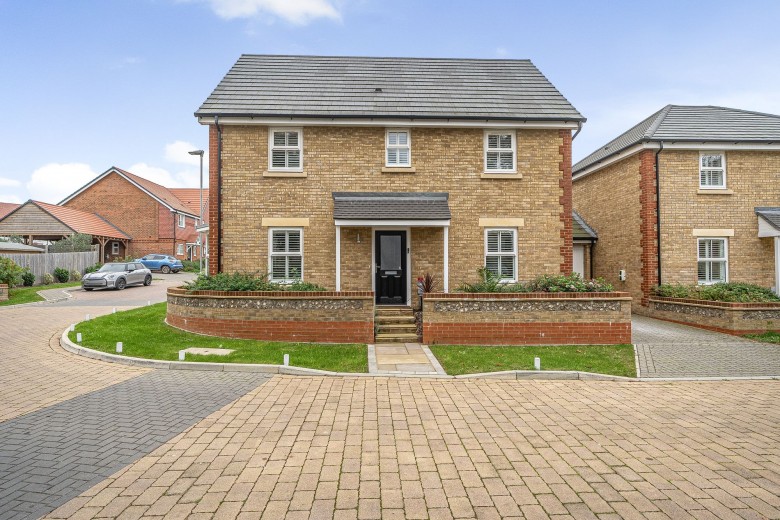 Click the photo for more details of Billsborough Lane, Fontwell, BN18