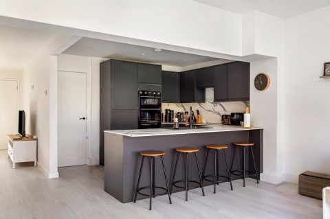 Click the photo for more details of Kestrel Close, Horsham, RH12