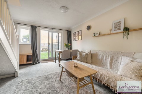 Click the photo for more details of Sandringham Road, Petersfield, GU32