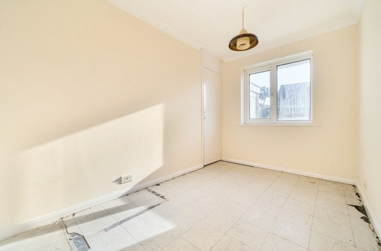 Images for Sandringham Close, Bracklesham Bay, PO20