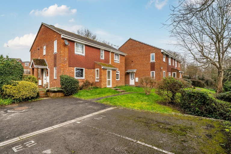 Images for Farriers Close, Billingshurst, RH14