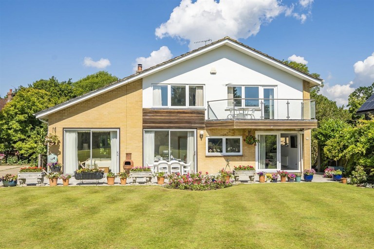Images for Lake Lane, Barnham, PO22