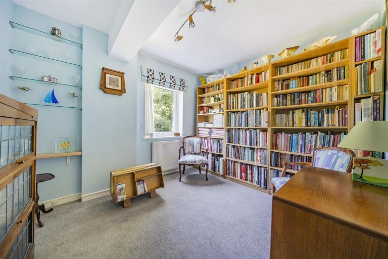 Images for Lake Lane, Barnham, PO22